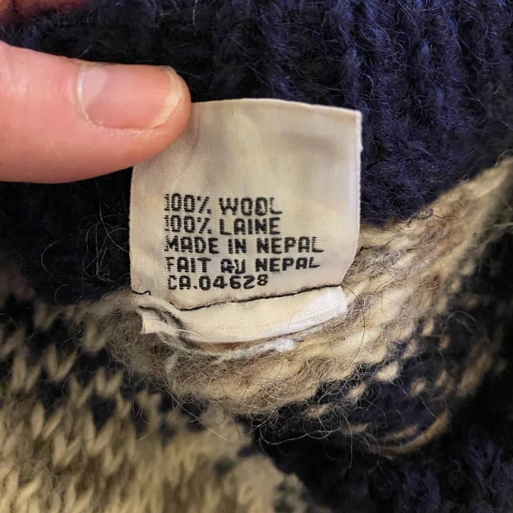 Vintage oversized Yeti Handknit Thick 100% Pure Nepal Wool Aztec sweater Size L - Picture 7 of 11